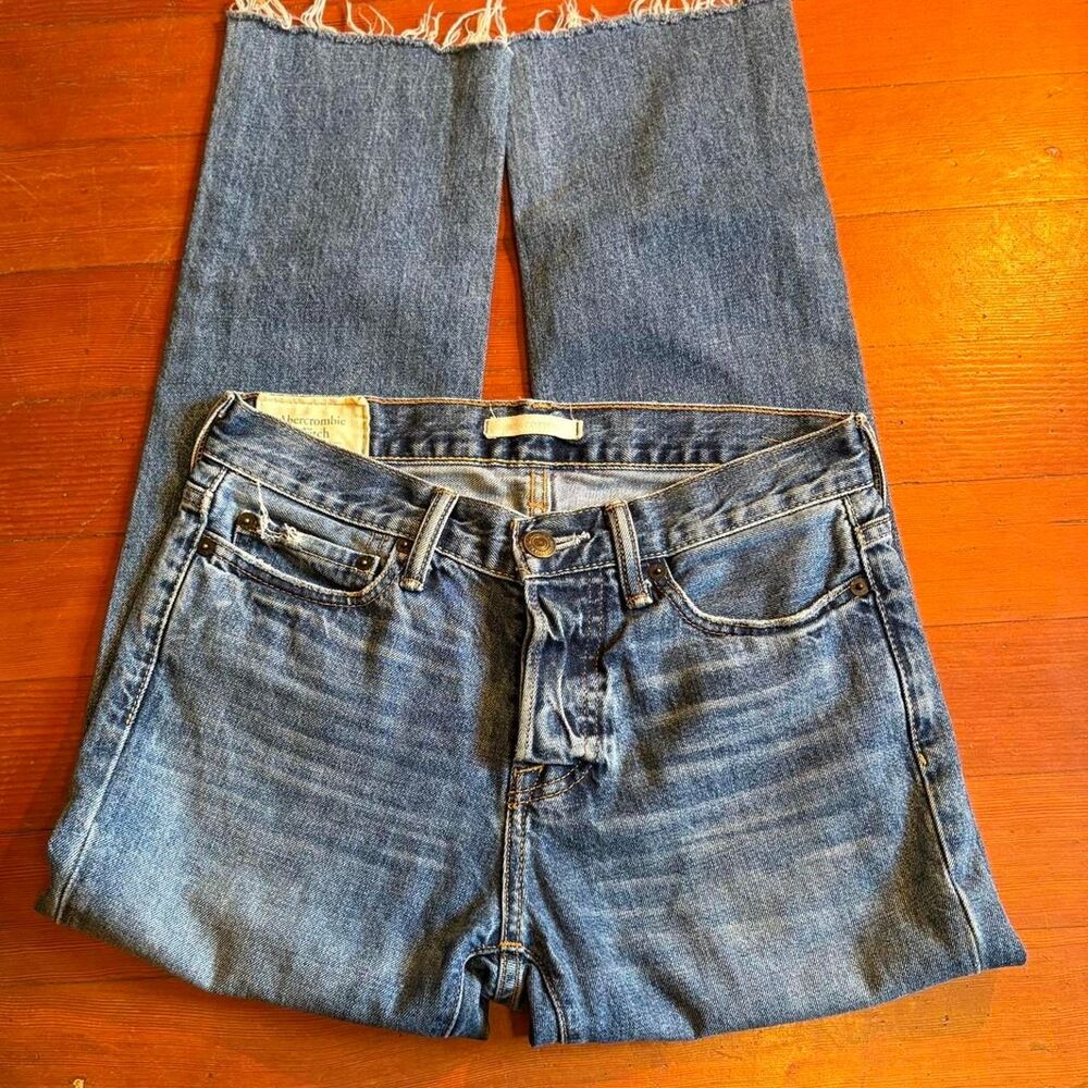 Abercrombie-fitch Women's Blue and Navy Jeans